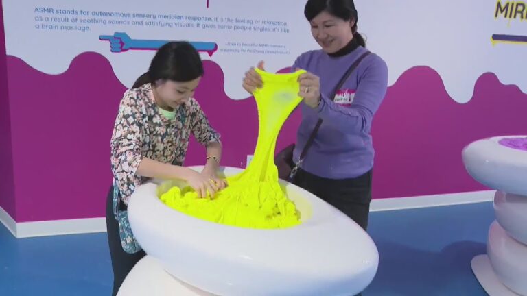 Slime Museum Brings Interactive Experience to Chicago