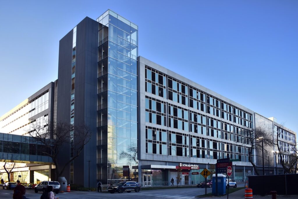 UChicago Medicine Center for Care and Discovery - Hyde Park